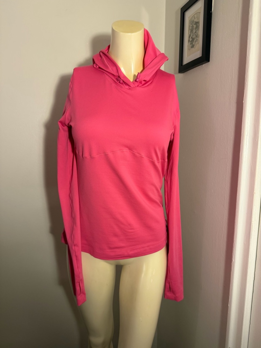 Alo Yoga Size Medium Lightweight Hooded Pullover – Pink Performance Hoodie